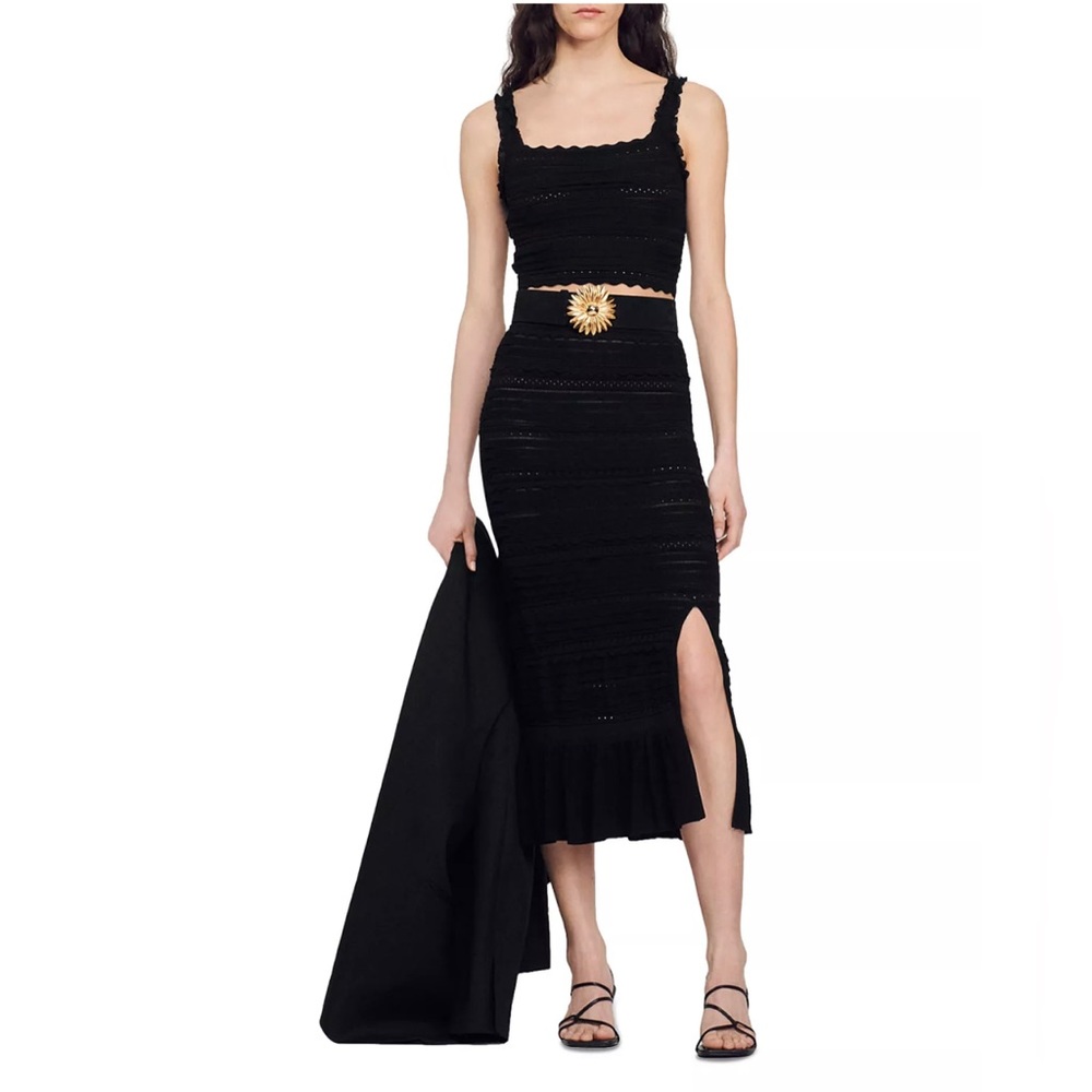 Sandro
Amara Scalloped Edge Sleeveless Top - Picture 2 of 5